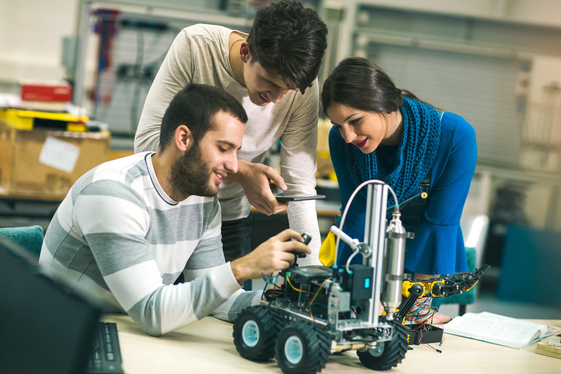 CURSO EN AUTOMATIZACIÓN INDUSTRIAL
